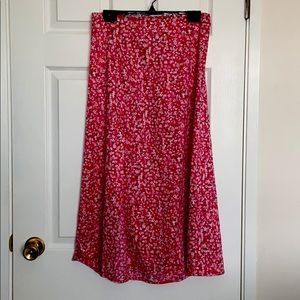 Floral midi skirt with slit